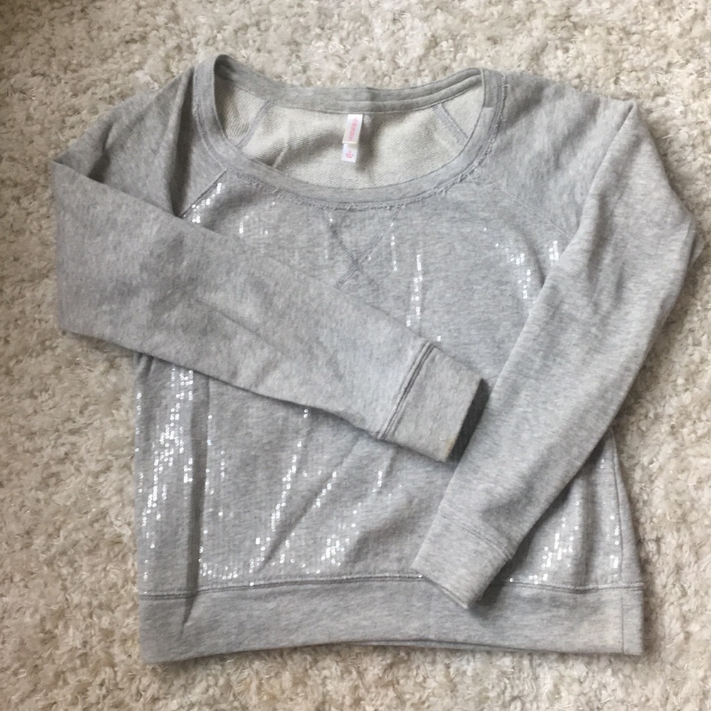 Xhilaration Cropped Sweatshirt Pullover